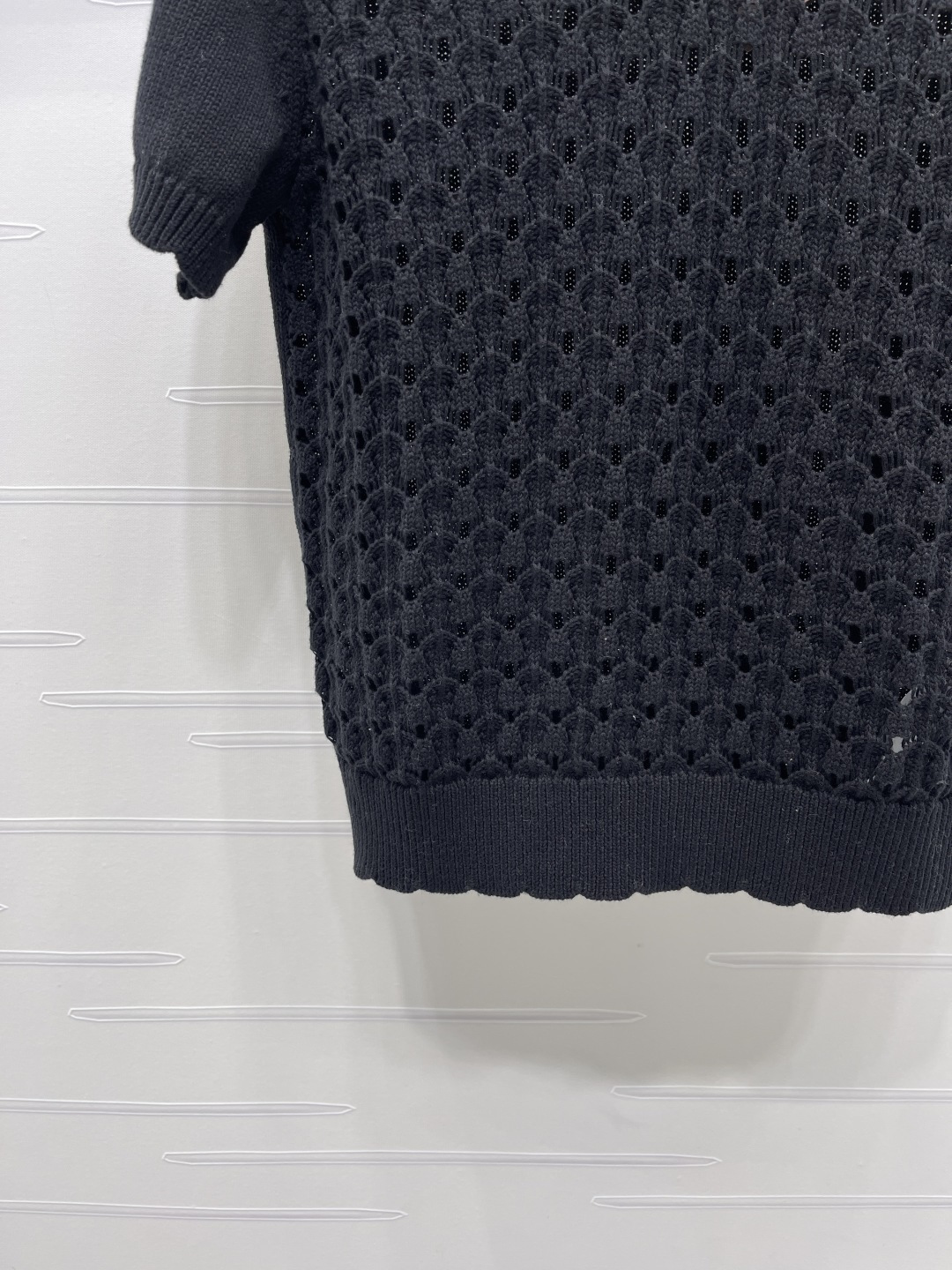 Women's short sleeves